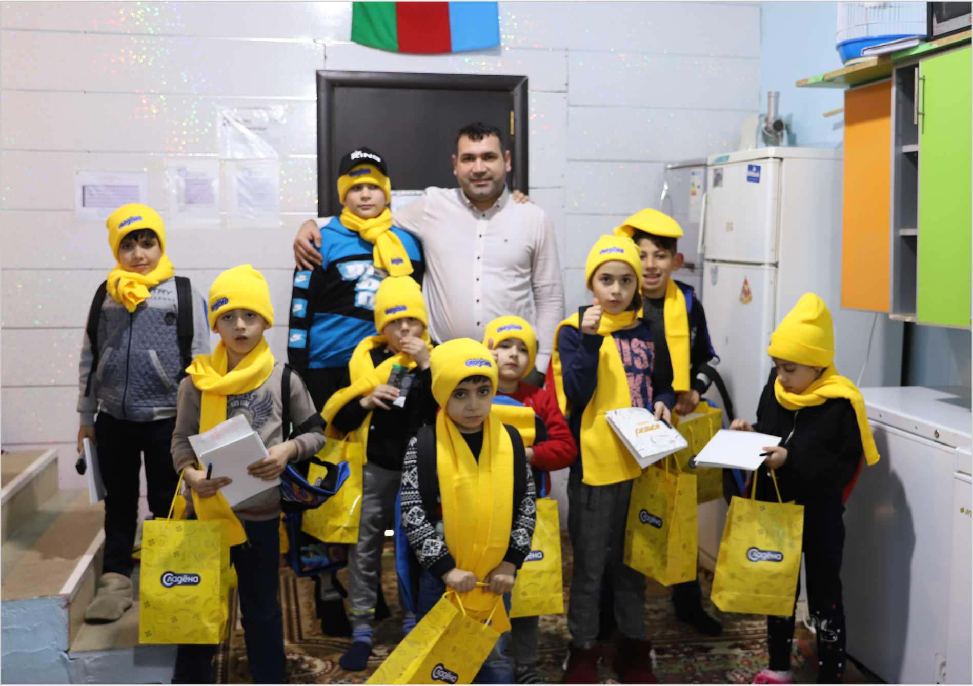 “Avrora Qrup" uşaq sığınacaqlarında məskunlaşan uşaqları sevindirib